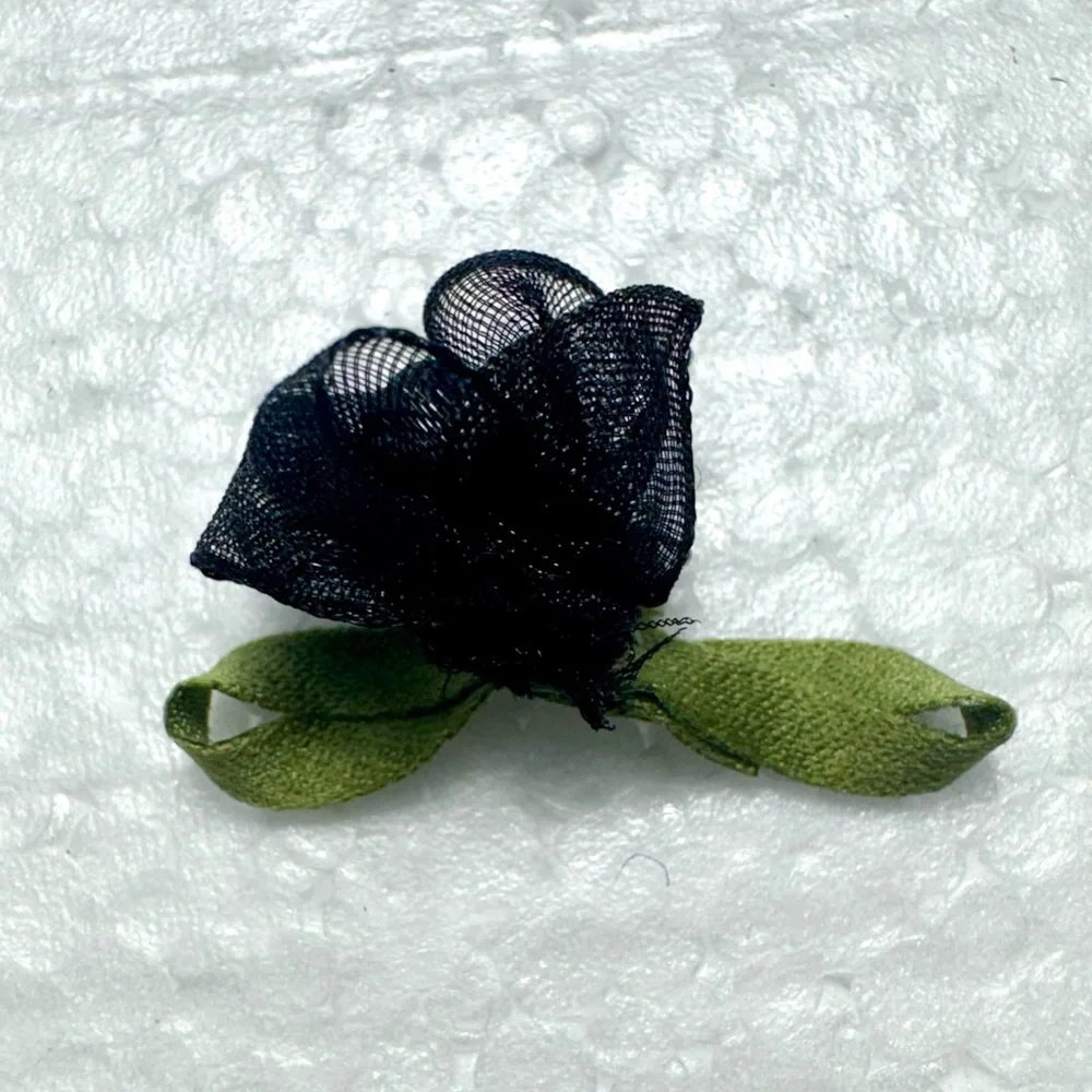 Black and Green Roses Decor Accent Set of 8